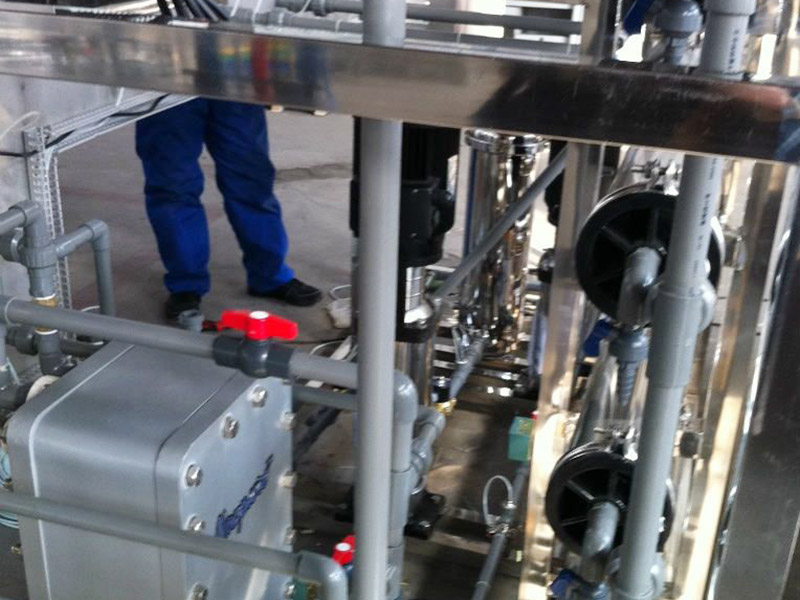 EDI系統(tǒng)現(xiàn)已廣泛應(yīng)用于醫(yī)藥、化學(xué)、食品、電子、電力工業(yè)等領(lǐng)域